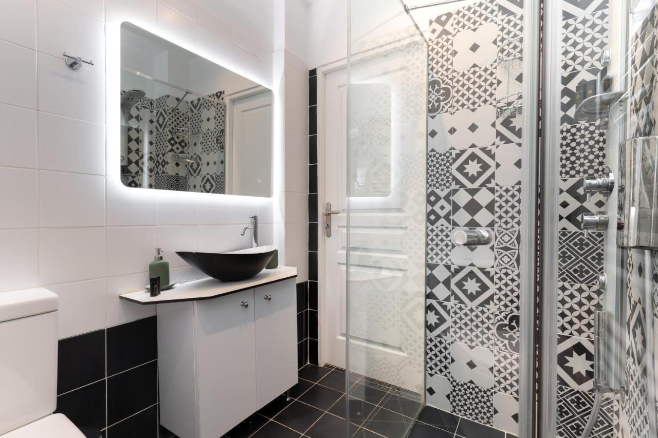 Modern Apartment, Short Walk To Acropolis Sites Атина Екстериор снимка