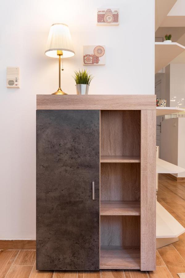 Modern Apartment, Short Walk To Acropolis Sites Атина Екстериор снимка