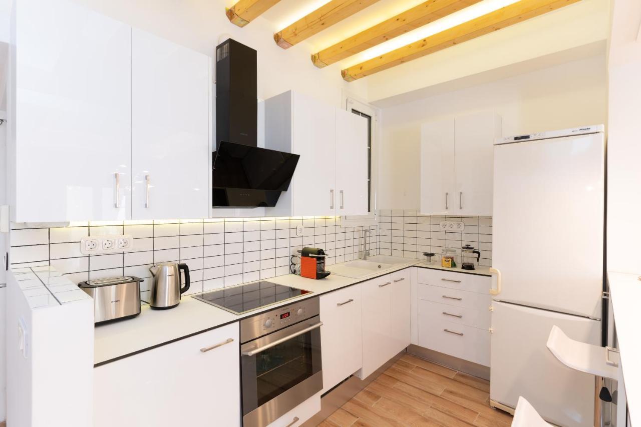 Modern Apartment, Short Walk To Acropolis Sites Атина Екстериор снимка