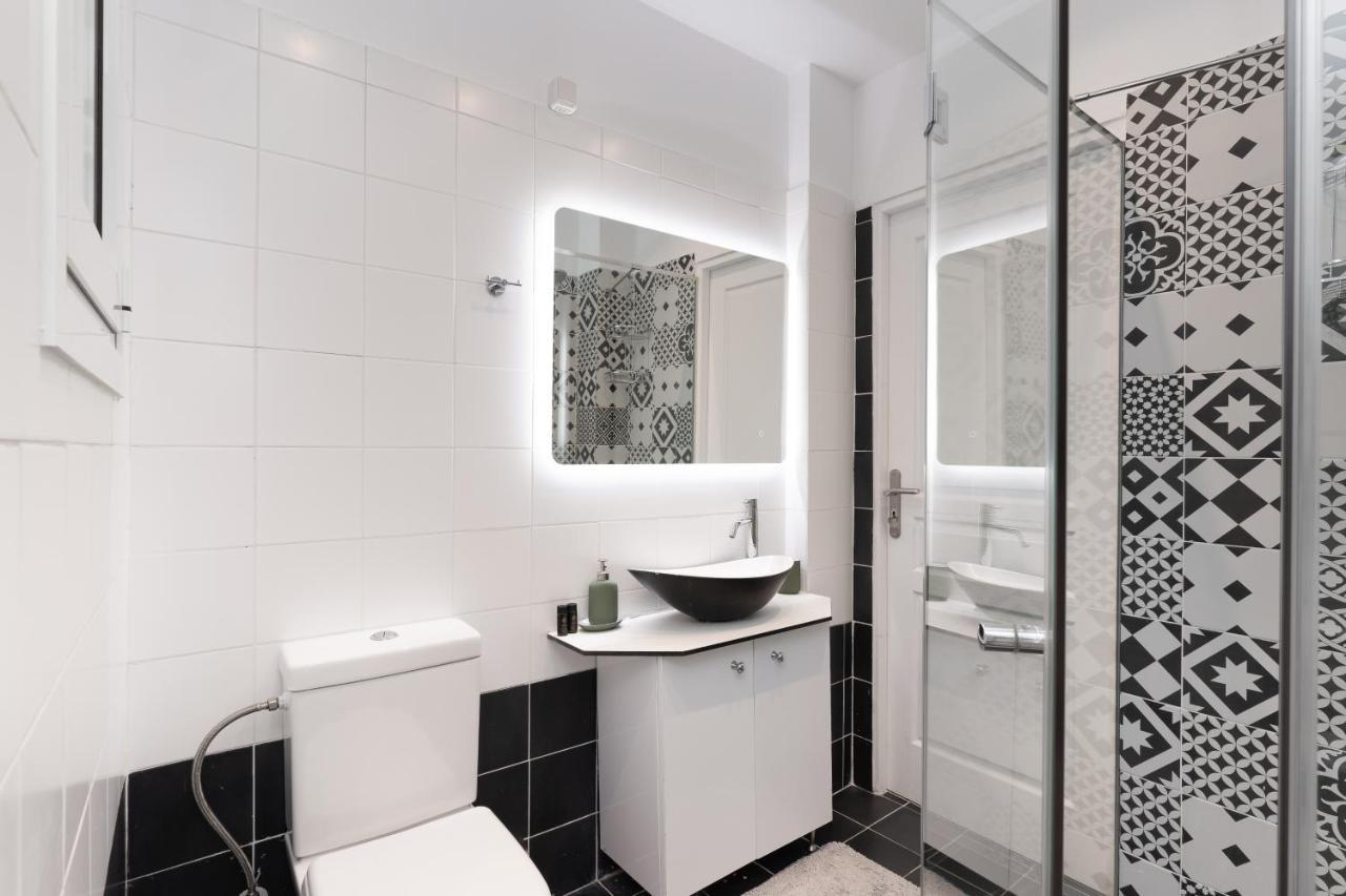 Modern Apartment, Short Walk To Acropolis Sites Атина Екстериор снимка